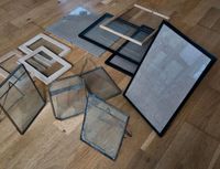 Picture frames A mix of small and medium metal, wood frames. Berlin - Charlottenburg Vorschau