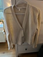 H&M Strickjacke Cardigan Creme Strass Niedersachsen - Burgdorf Vorschau