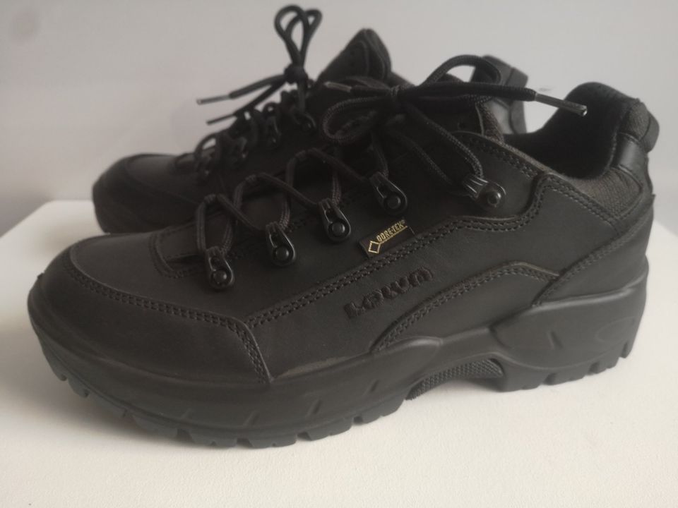 Herren Wander Schuhe LOWA RENEGARDE GTX LO TF MF Gr 41,5 Leder in Duisburg