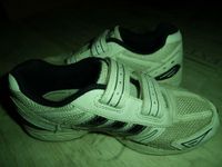 ★ Adidas Turnschuhe ★ Sport ★ Größe 33 ★ 1 1/2 Nordrhein-Westfalen - Bad Berleburg Vorschau