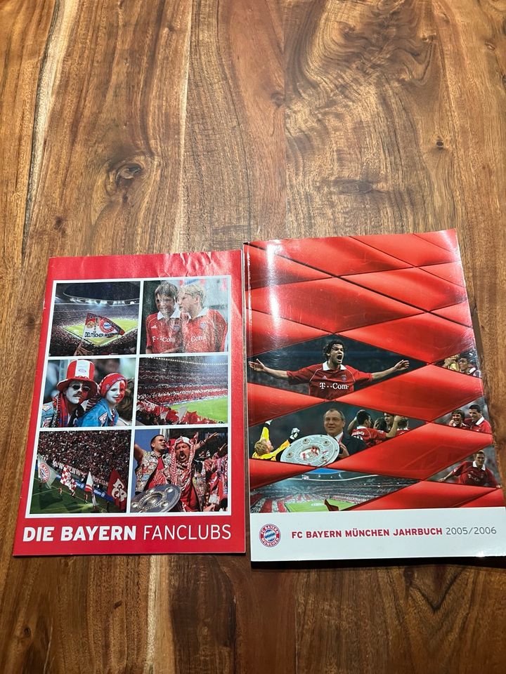 FC Bayern München Jahrbuch 2005/2006 + Fanclub Register in Elze