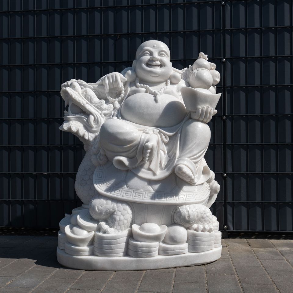 Marmor Statue "Buddha" in Altenmoor