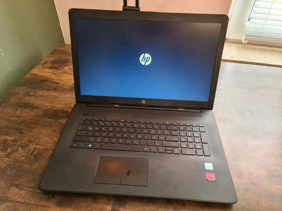 HP Notebook Laptop (17,3 Zoll Display, Intel® Core™ i3, 8GB RAM) in Seelze