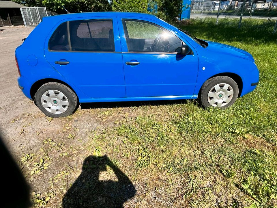 Skoda Fabia 6Y Scheinwerfer Rückleuchte Schlossträger Sitz Rechts in Westerkappeln