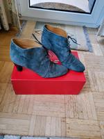 Wild/Velourleder Stiefeletten, Größe 39, grau/blau, gebraucht Hessen - Friedrichsdorf Vorschau