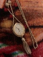 Umhängeuhr - Modeschmuck - Vintage - Retro - Schmuck - Uhr Nordrhein-Westfalen - Gladbeck Vorschau