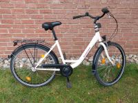 Damenrad Fahrrad Zündapp Gr. 26, weiß, Cityrad Nordrhein-Westfalen - Bad Oeynhausen Vorschau