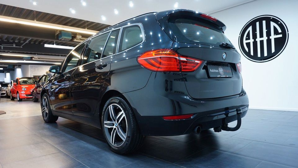 BMW 218i*Gran Tourer*Sport Line*7 Sitzer*SHZ*AHK*NAV in Remscheid