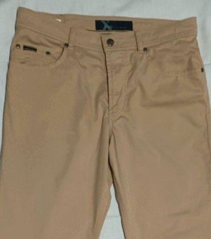 Herren Jeans von Brax neuwertig, Kurzgröße 24, US Größe 34/30 in Hambergen