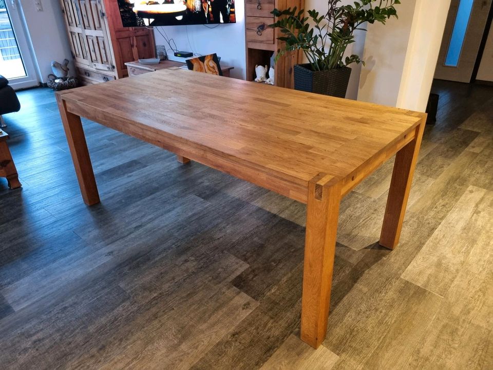 Massiver Holztisch 180×90cm + Verlängerungsplatte in Bendorf