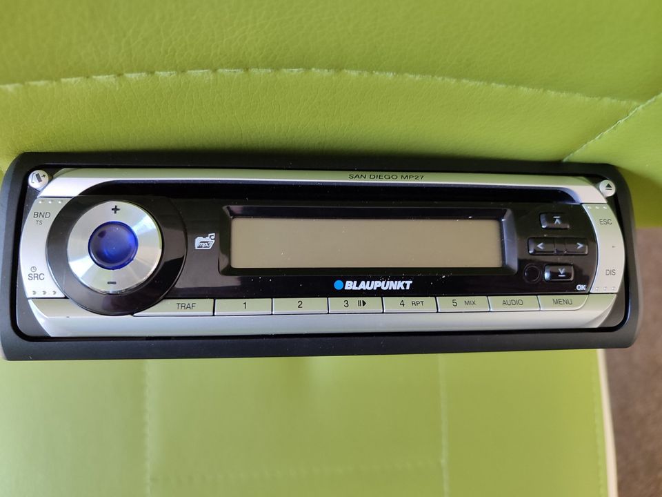 Blaupunkt Car Radio San Diego MP27 in Bunde