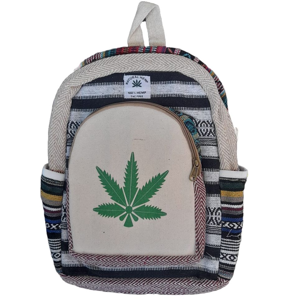 Handgefertigter Nutzhanf Rucksack aus Indien "Weed Blatt" in Straubing