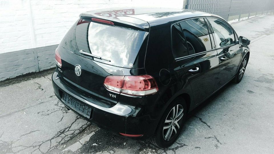 ⛔️ Vw Golf 6 5Türig Folie  wrapping  Autoglas Scheibentönung ⛔️ in Essen