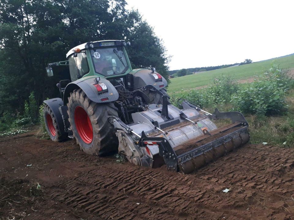 Forstmulchen / Roden / Wurzelstöcke Fräsen /Wegebau / Engerlinge in Bad Kötzting