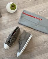 Prada Schuhe Chucks Leder grau Gr 37 Bayern - Großmehring Vorschau