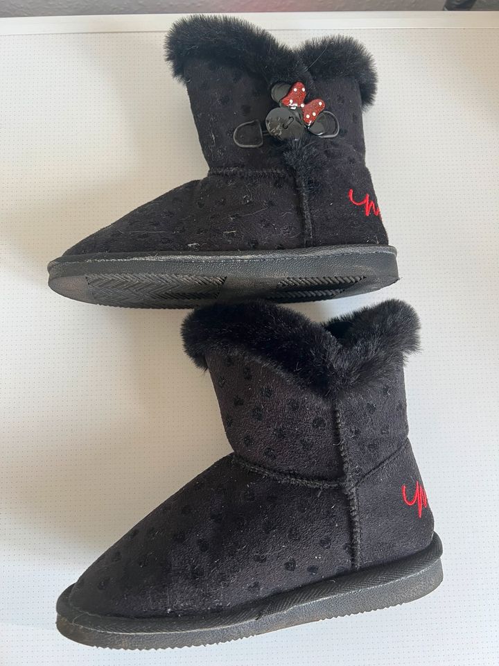 Minnie Maus Stiefel Boots Ca. Gr 32/33 schwarz w/UGG in Wetter (Ruhr)