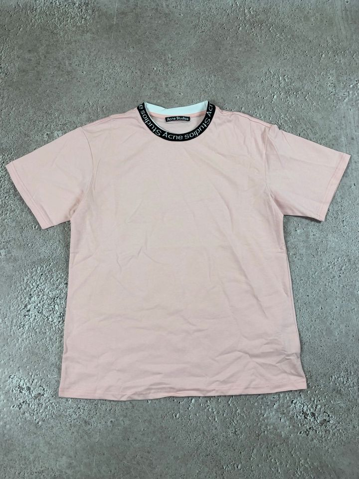 Acne Studios T-shirt Rose in Straubing