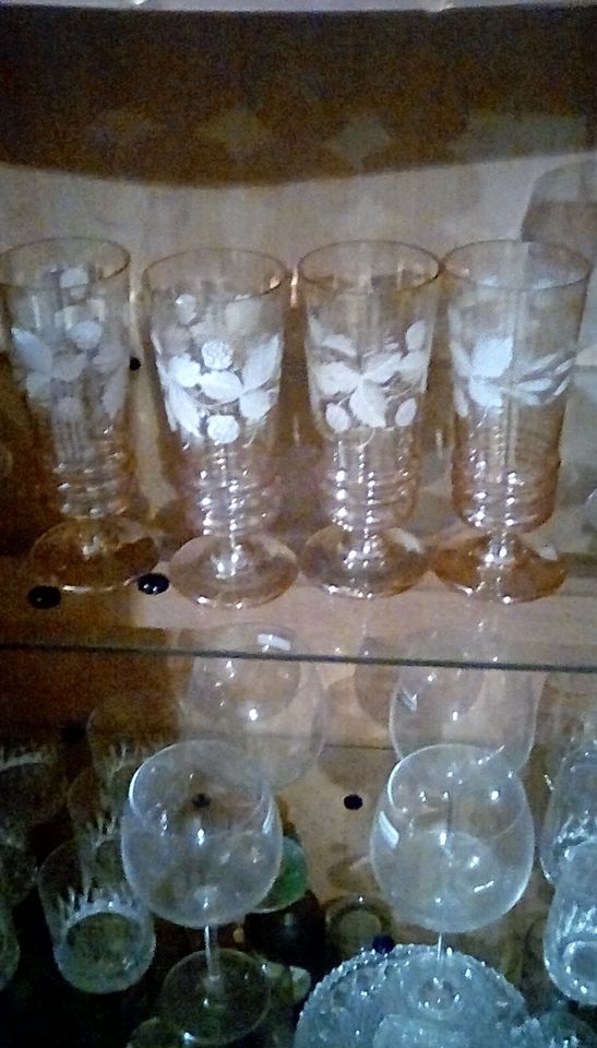 Sehr alte Gläser antik 4stück in Sassenberg