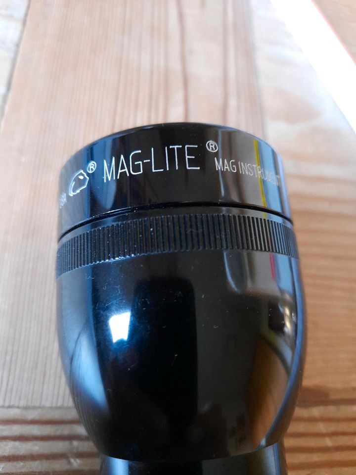 MAG-LITE  Taschenlampe   25 , 5 cm in Aachen