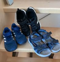 Sandalen Sneaker Turnschuhe Superfit Adidas Sachsen-Anhalt - Naumburg (Saale) Vorschau