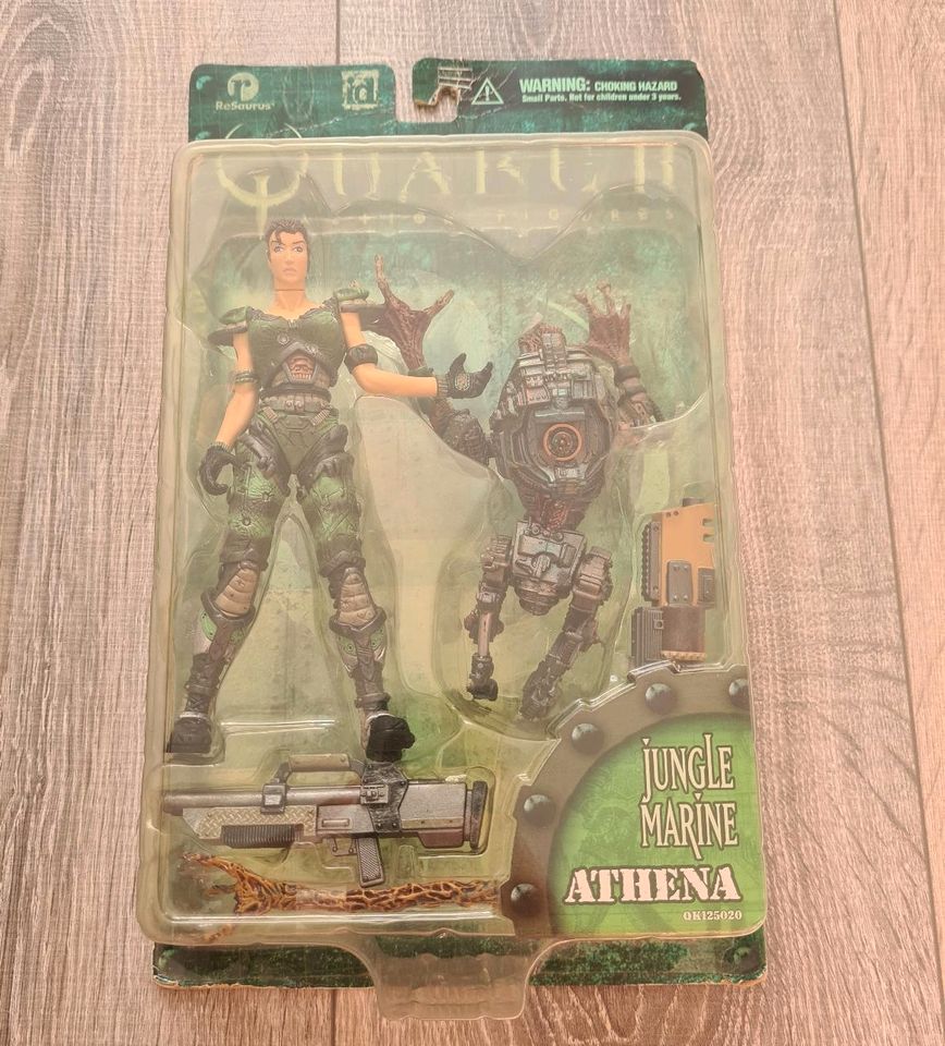 Quake 2 - Jungle Marine Athena Action Figur - sealed, new in Berlin