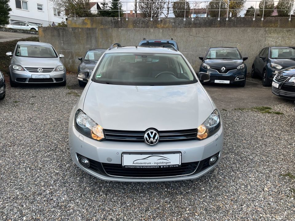 Volkswagen Golf VI Tempomat Sitzheizung Panoramadach Ahk Tüv Neu in Ingoldingen