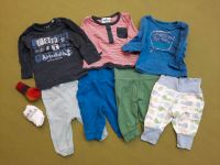 Paket Newborn Langarmshirts Jogginghosen 50 56 Esprit Soliver Hessen - Heppenheim (Bergstraße) Vorschau