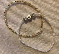 Zwei Armbänder - Perlen - Buchstabe K Bayern - Donauwörth Vorschau