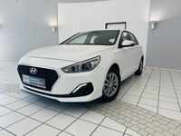 Hyundai i30 1.4 Select *MIT NAVIGATION* Niedersachsen - Laatzen Vorschau
