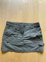 Minirock dunkelgrün von Mango Gr. 36 Düsseldorf - Hafen Vorschau