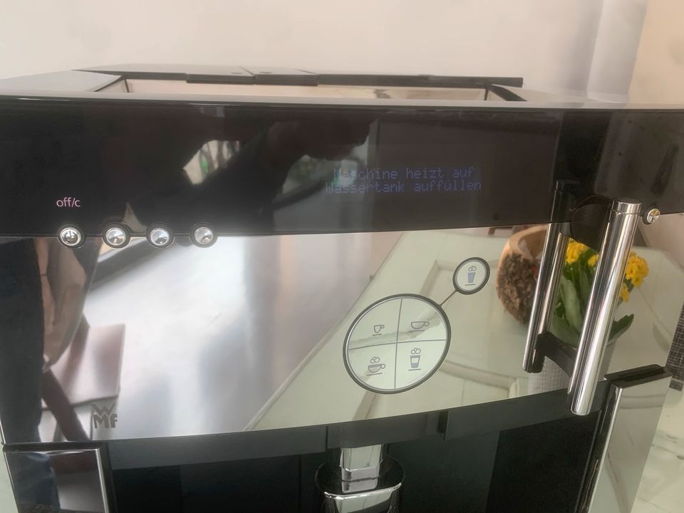 WMF 1000 Pro Kaffeevollautomat in Elsdorf