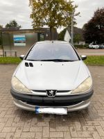 Peugeot 206 Silber (TÜV NEU) Niedersachsen - Delmenhorst Vorschau