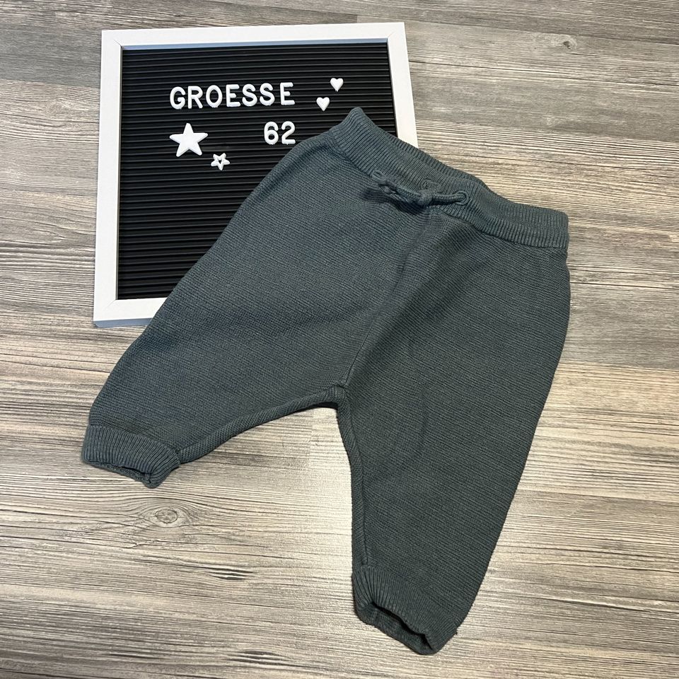 Babyhose | 62 | Jogginghose | Hose | Babykleidung | 188 in Allstedt