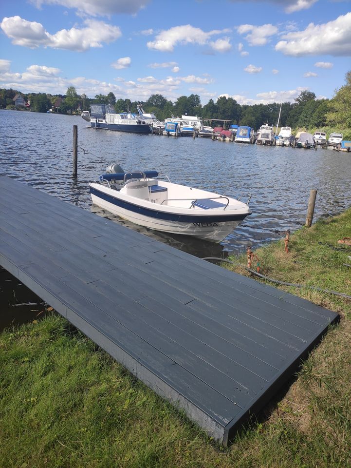 Sportboot 15 PS mieten mit PKW-Anhänger, Motorboot in Luckau