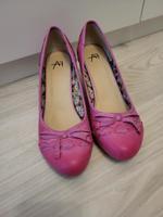 Neuwertige Pumps Gr 39 Schuhe Hessen - Schauenburg Vorschau