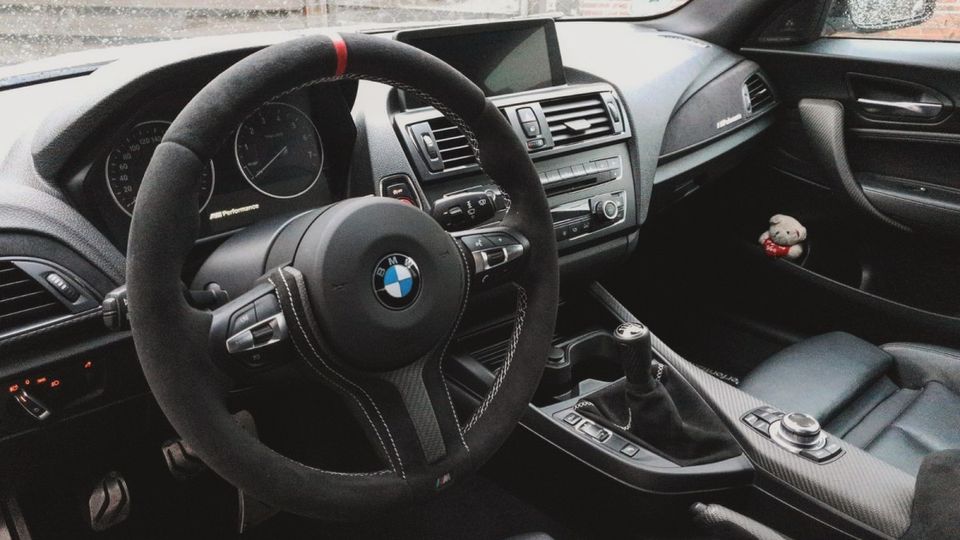 LENKRAD NEU BEZIEHEN BMW F01 735 745 760 M 7er ALCANTARA LEDER in Bielefeld