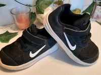 Sneaker von NIKE, gr 25, neuwertig, Sportschuhe Niedersachsen - Wildeshausen Vorschau