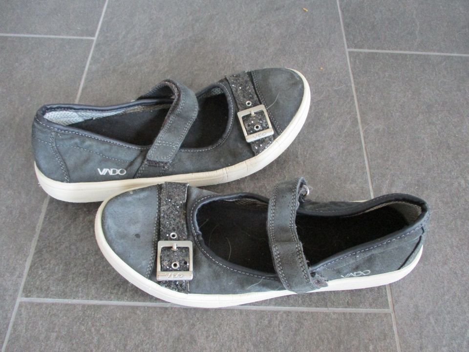 VADO Ballerina Schuhe LEDER 38 blau in Soltau