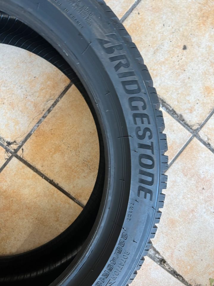 225/45R/18 95V Bridgestone Blizzak LM005 inkl.Montage NEU in Aschaffenburg