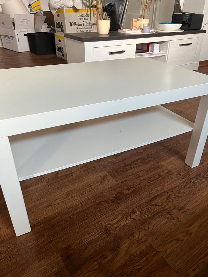 Ikea Tisch in Weiß in Pahlen