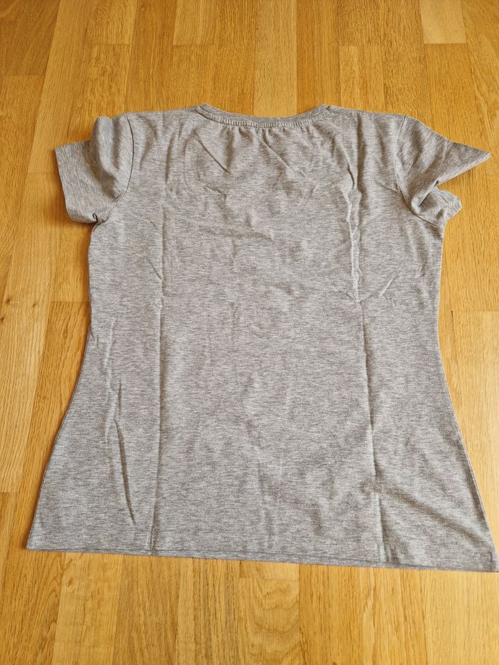 BARBOUR T-Shirt mit Mövenprint grau UK 16 (42) in Stuttgart