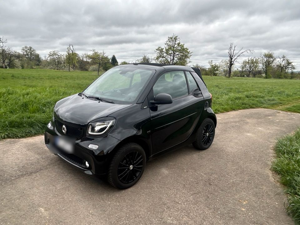 Smart 453 Cabrio Automatik in Pforzheim