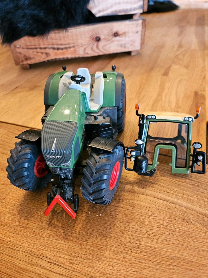 Toller gr.Fendt Traktor in Lamspringe