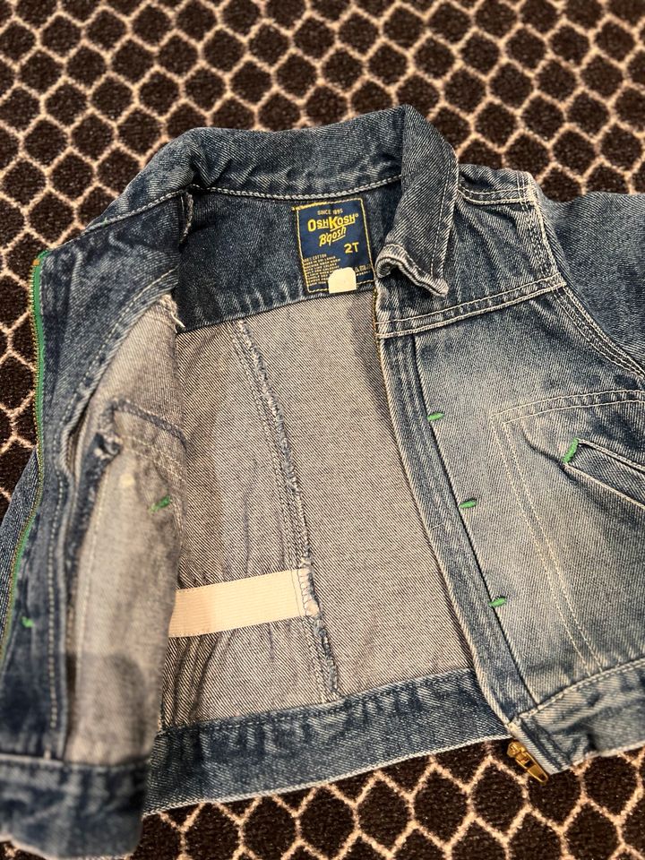 Oshkosh Jeans Jacke Größe 80 in Müllheim