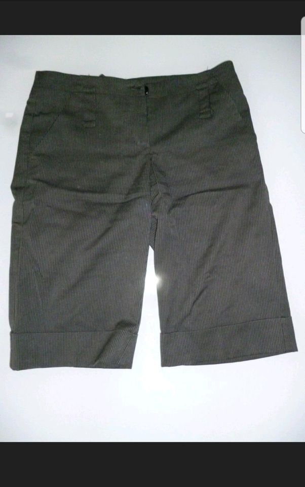 Orsay Bermuda Shorts 32 34 XXS XS in der Farbe Schwarz in Kaltenkirchen