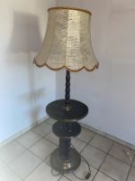 Stehlampe aus antik Zeiten Hessen - Offenbach Vorschau