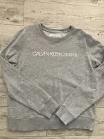 Calvin Klein Pullover Pulli Sweatshirt Damen M 38 grau Nordrhein-Westfalen - Dinslaken Vorschau