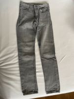 Zara Jeans skinny grau Gr.164 Bayern - Seukendorf Vorschau