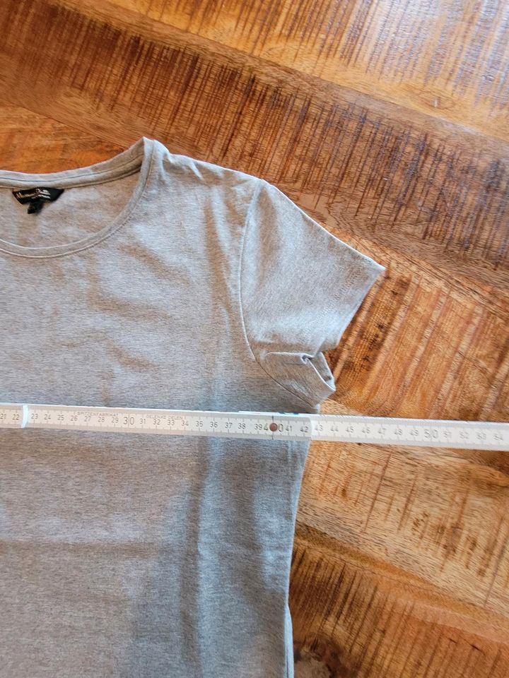 T-Shirt von Massimo Dutti in Gr. M aus 92% Baumwolle in Hilden