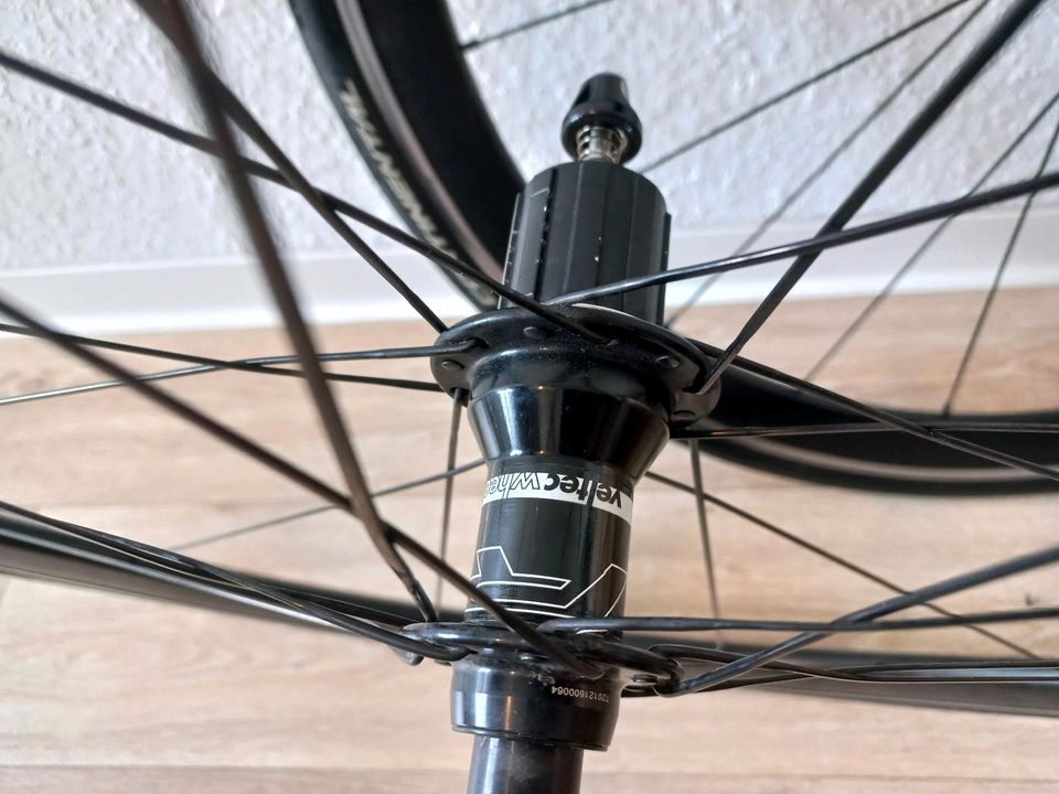 Laufradsatz 42mm Veltec Alu Clincher in Dresden